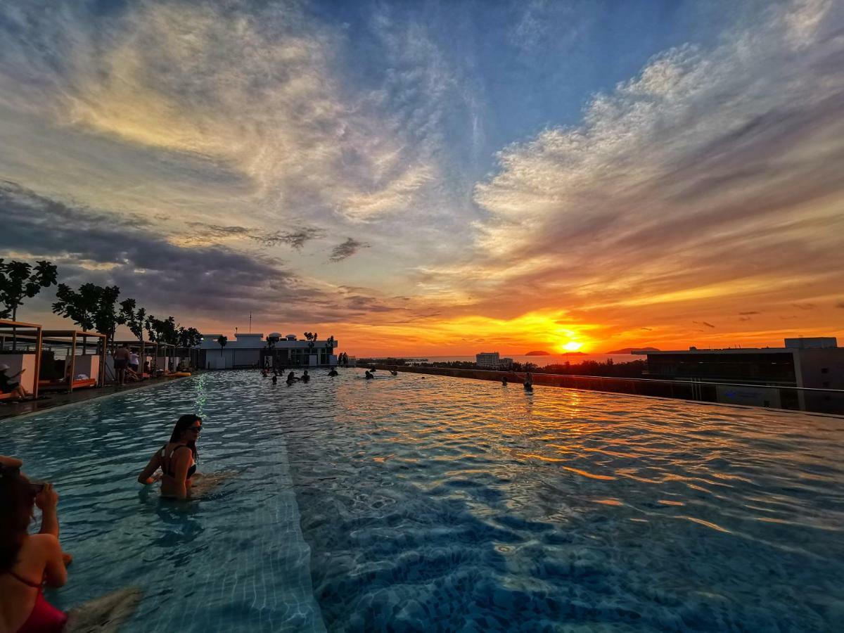 Jc Suites @ Sutera Avenue Kota Kinabalu Buitenkant foto